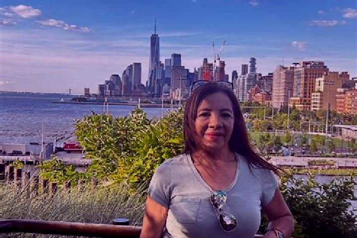 Penelope, 38 — Escort in Bogatyye Saby, Russia