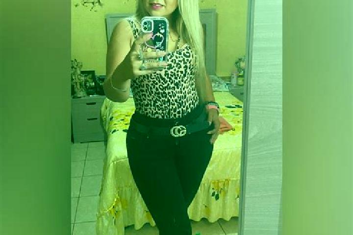 Penelope, 38 — Escort in Chupio, Mexico