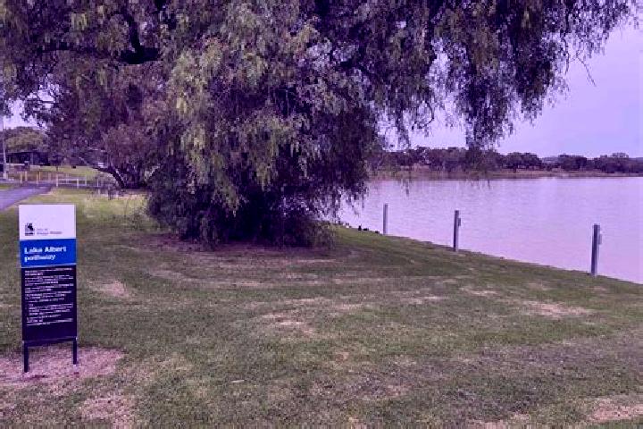Penelope, 38 — Escort in Lake Albert, Australia