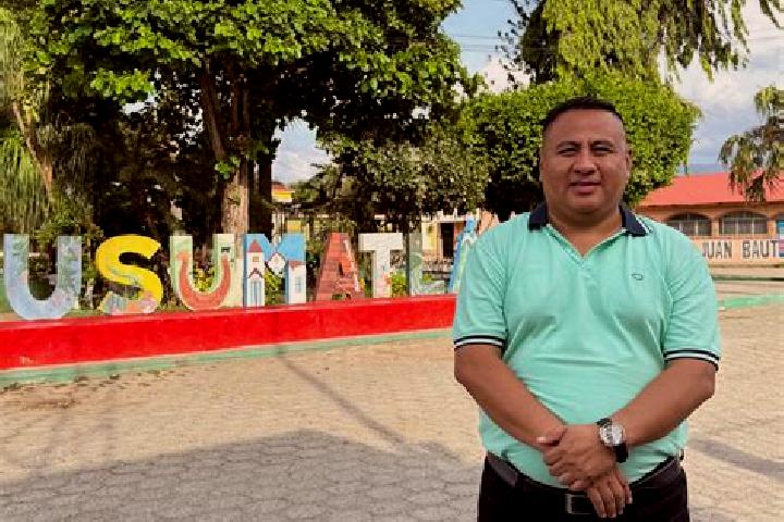 Penelope, 38 — Escort in Usumatlan, Guatemala