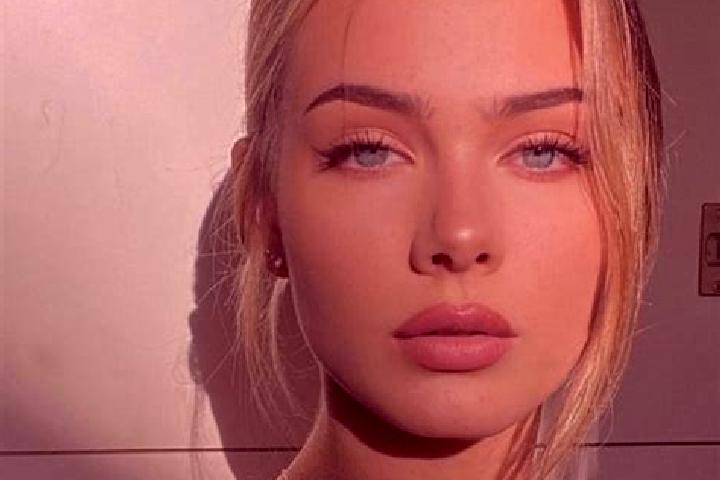 Penelope, 39, a blonde brown-eyed european companion based in Velykomaryanivka. Offering Massage, Tantra, Deep French Kissing, CIM. Available for incall and ...