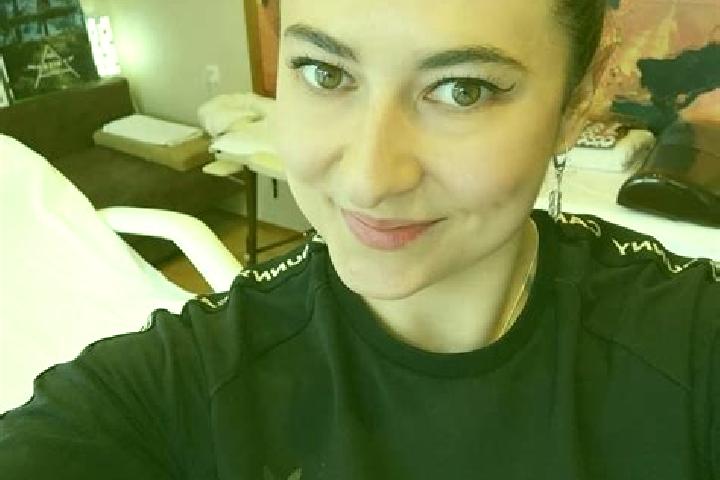 Penelope, 39, a brunette grey-eyed asian companion based in Bull Valley. Offering Dinner Date, BDSM, Overnight, Tantra, Couples. Available for incall and out...