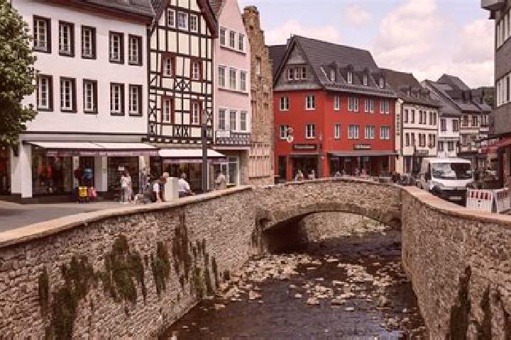 Penelope, 39 — Escort in Bad Muenstereifel, Germany