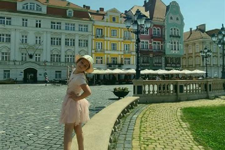 Penelope, 39 — Escort in Makole, Slovenia