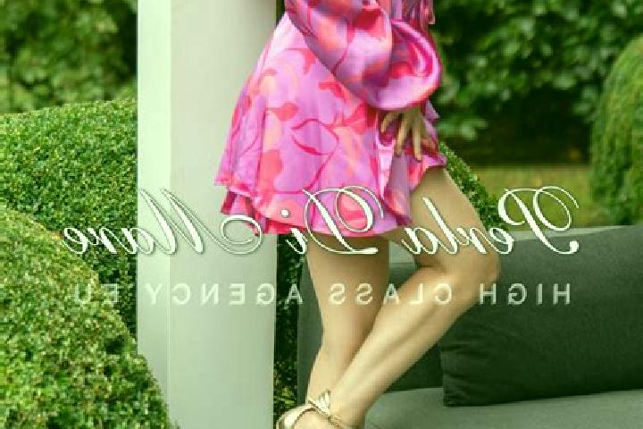 Penelope, 39 — Escort in Preajba Mare, Romania