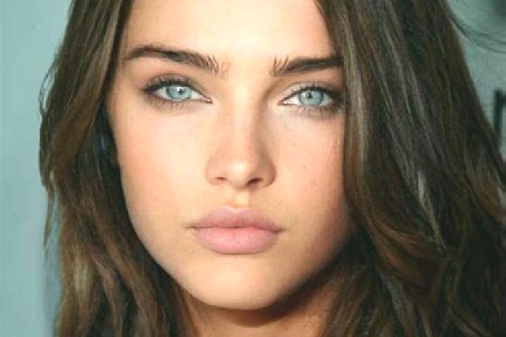 Piper, 20, a brunette dark-eyed slavic companion based in San Vicente. Offering BDSM, Erotic Massage, Deep French Kissing. Available for incall and outcall, ...