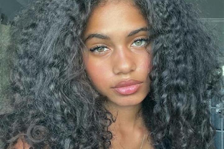Piper, 20, a chestnut blue-eyed ebony companion based in Credera. Offering Dinner Date, GFE, Duos, Travel Companion. Available for incall and outcall, day an...