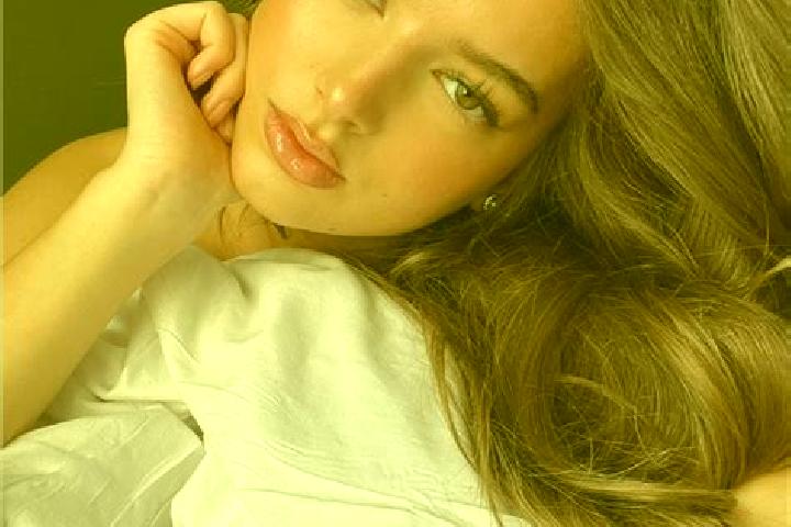 Piper, 20, a chestnut brown-eyed latina companion based in Gorica. Offering Travel Companion, Erotic Massage, 69, Domination. Available for incall and outcal...