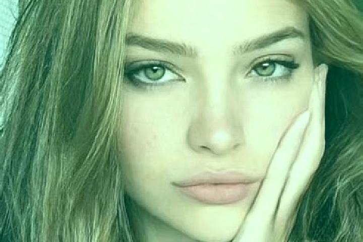 Piper, 20, a dark blonde hazel-eyed slavic companion based in Balmedie. Offering CIM, Fetish, GFE, Duos, Couples. Available for incall and outcall, overnight...