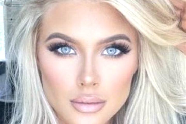 Piper, 20, a platinum blonde dark-eyed european companion based in Rotbav. Offering A-Level, Massage, OWO, Couples, Domination. Available for incall and outc...