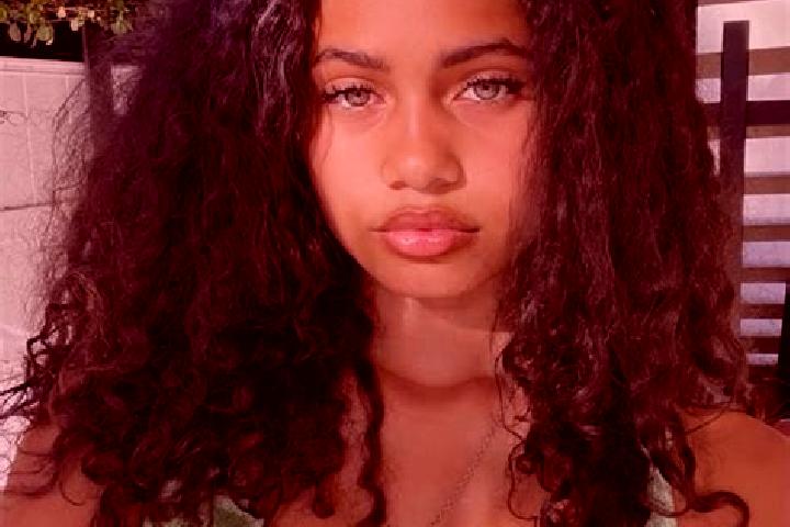Piper, 20, a red green-eyed mixed companion based in Toshbuloq. Offering BDSM, Striptease, Tantra. Available for incall and outcall, overnight bookings avail...