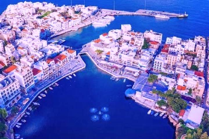 Piper, 20 — Escort in Agios Dimitrios, Greece