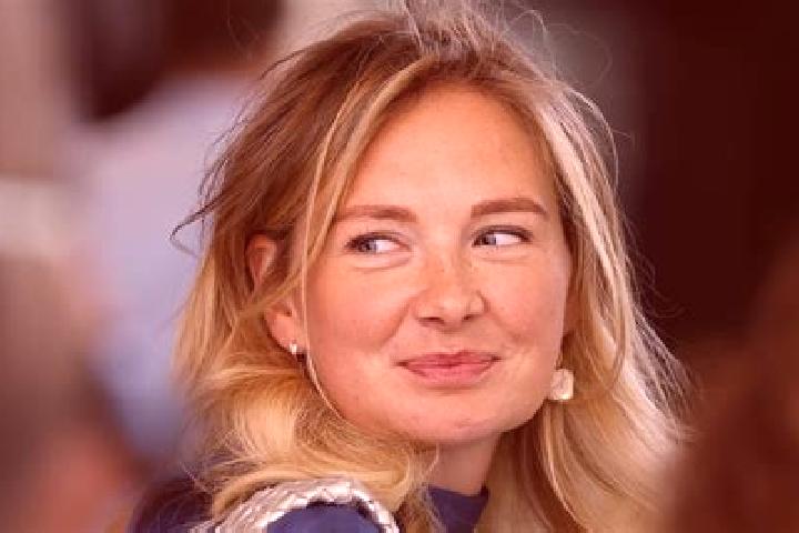 Piper, 20 — Escort in Albesa, Spain