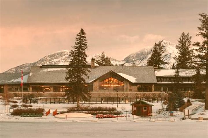 Piper, 20 — Escort in Jasper Park Lodge, Canada