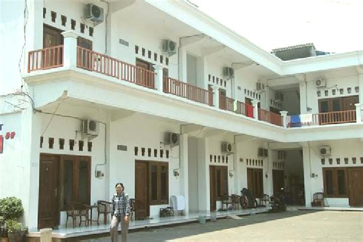 Piper, 20 — Escort in Mranggen, Indonesia