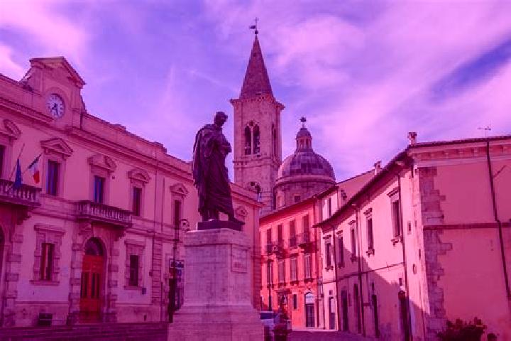 Piper, 20 — Escort in Oricola, Italy