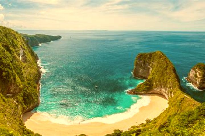 Piper, 20 — Escort in Wonorejo, Indonesia