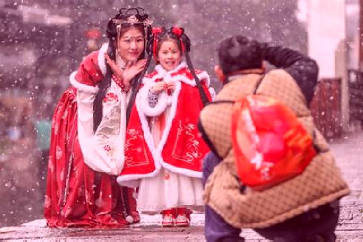 Piper, 20 — Escort in Xinshi, China