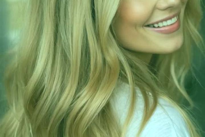 Piper, 21, a blonde hazel-eyed mediterranean companion based in Mount Calvary. Offering Massage, Tantra, Striptease. Available for incall and outcall, overni...