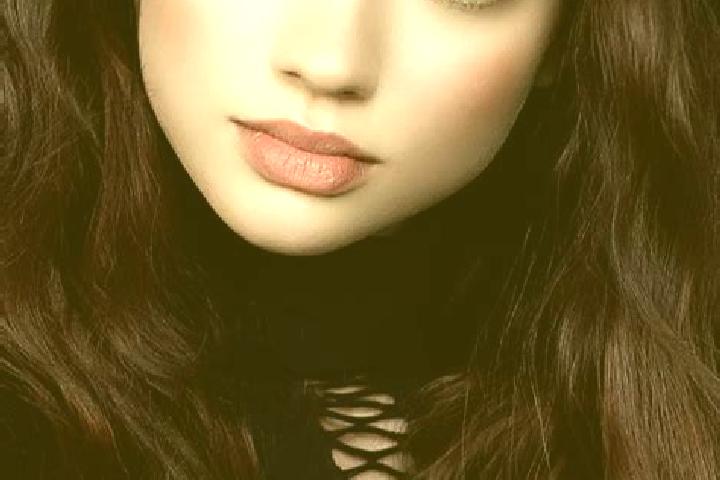 Piper, 21, a brunette dark-eyed ebony companion based in Huatanshan. Offering Erotic Massage, Massage, Tantra, Roleplay. Available for incall and outcall, da...