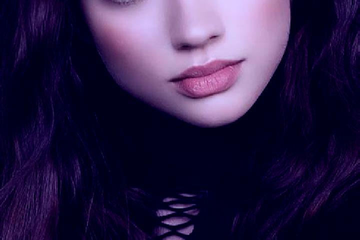 Piper, 21, a brunette dark-eyed mixed companion based in Dapeoua. Offering Travel Companion, Couples, Prostate Massage, CIM. Available for incall and outcall...