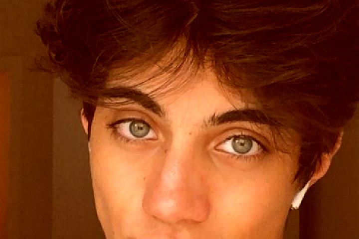 Piper, 21, a chestnut dark-eyed caucasian companion based in Yamata. Offering Couples, Erotic Massage, BDSM, 69, Duos. Available for incall and outcall, day ...