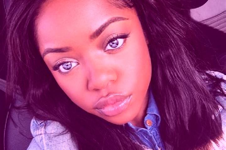 Piper, 21, a red blue-eyed ebony companion based in Thuong Xuan. Offering Couples, Party Girl, Domination. Available for incall and outcall, day and evening ...