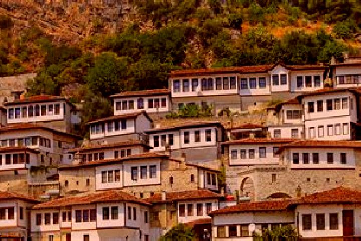 Piper, 21 — Escort in Hasan, Albania