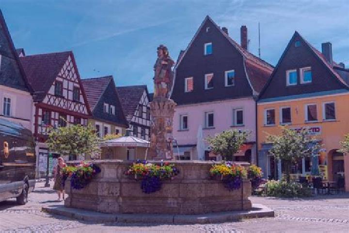 Piper, 21 — Escort in Mullenbach, Germany