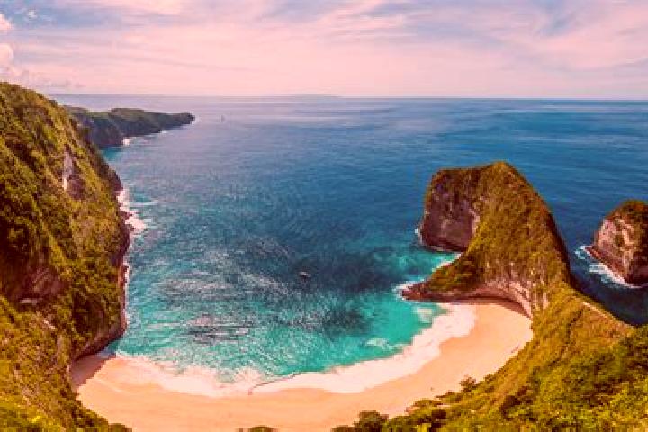 Piper, 21 — Escort in Noemuti, Indonesia
