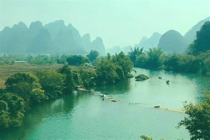 Piper, 21 — Escort in Qihama, China