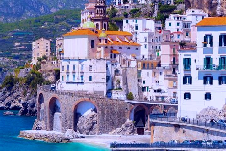 Piper, 21 — Escort in Stroppiana, Italy