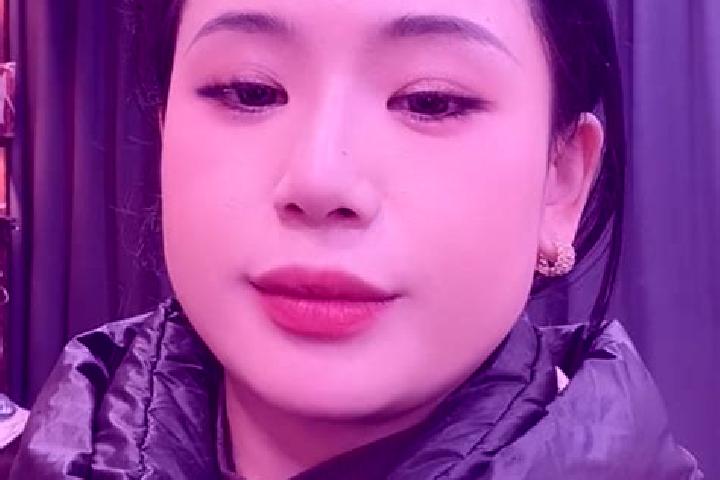 Piper, 21 — Escort in Wangmo, China