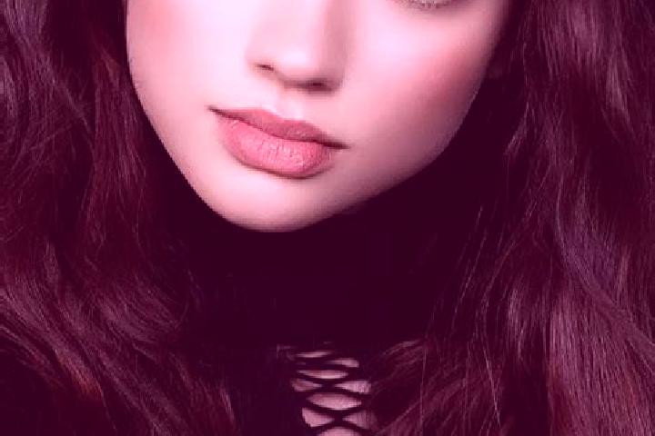 Piper, 22, a auburn brown-eyed european companion based in Kampi Ya Moto. Offering Deep French Kissing, Fetish, Domination, Erotic Massage, Overnight. Availa...