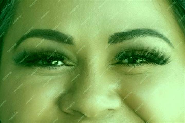 Piper, 22, a auburn green-eyed latina companion based in Petreu. Offering Deep French Kissing, Duos, Overnight, Massage. Available for incall and outcall, ov...