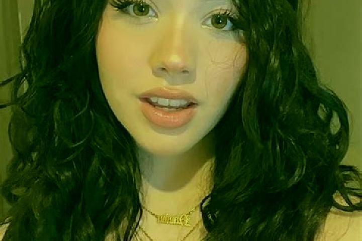 Piper, 22, a black green-eyed latina companion based in Cosio di Arroscia. Offering Deep French Kissing, Party Girl, 69. Available for incall and outcall, da...