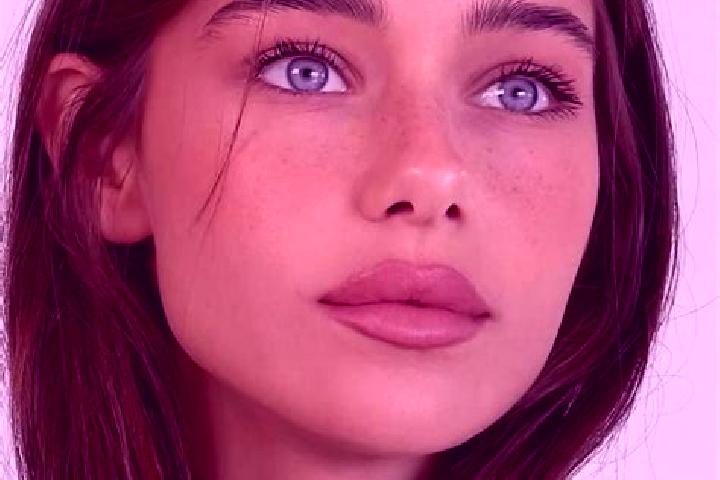 Piper, 22, a brunette brown-eyed european companion based in Tremery. Offering GFE, Tantra, A-Level, Party Girl. Available for incall and outcall, day and ev...