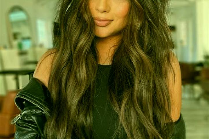 Piper, 22, a brunette dark-eyed caribbean companion based in Pavencul. Offering Domination, Travel Companion, Prostate Massage, Deep French Kissing. Availabl...