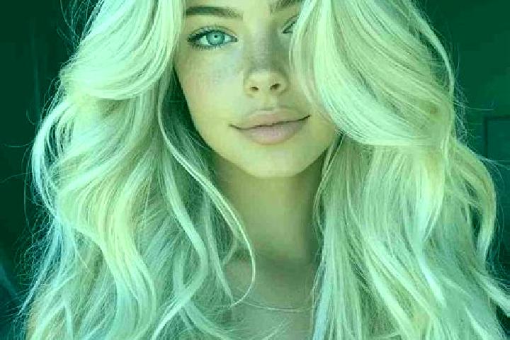 Piper, 22, a platinum blonde dark-eyed ebony companion based in Zwaagdijk-Oost. Offering Fetish, Deep French Kissing, Massage. Available for incall and outca...