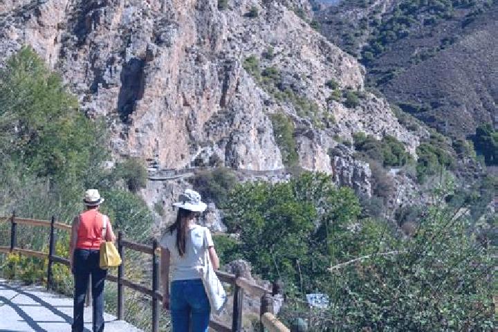Piper, 22 — Escort in Niguelas, Spain
