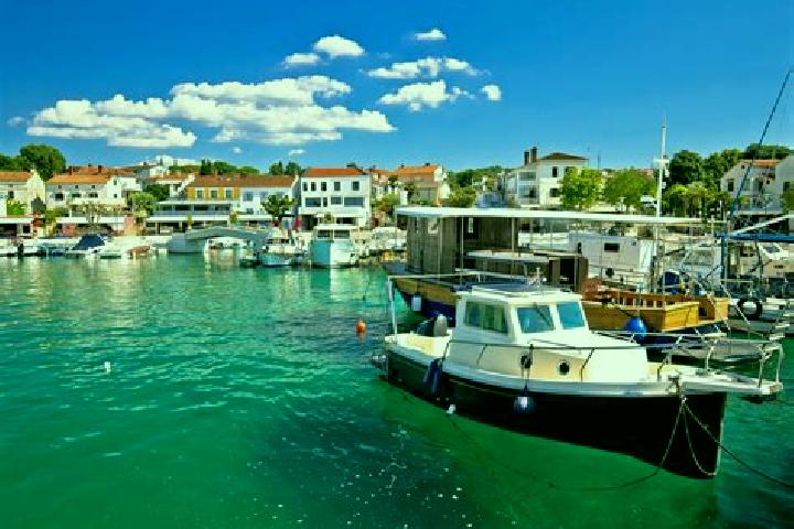 Piper, 22 — Escort in Njivice, Croatia