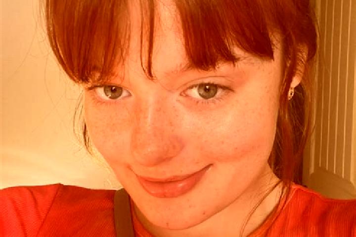 Piper, 23, a auburn brown-eyed indian companion based in Oroslavje. Offering Duos, Dinner Date, BDSM, Roleplay. Available for incall and outcall, day and eve...