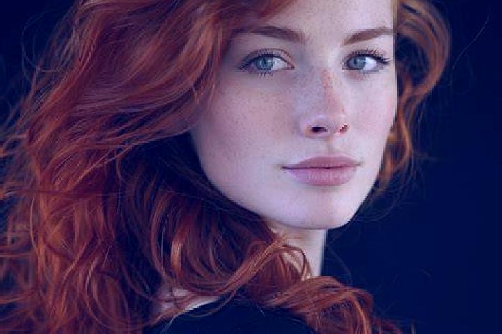 Piper, 23, a auburn green-eyed slavic companion based in Cerone. Offering Duos, Deep French Kissing, Erotic Massage. Available for incall and outcall, day an...