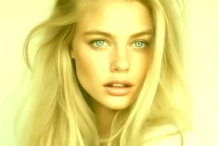 Piper, 23, a blonde grey-eyed caucasian companion based in Orizari. Offering Massage, Roleplay, Tantra. Available for incall and outcall, day and evening dates.
