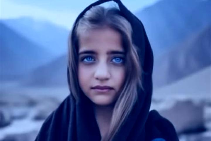 Piper, 23, a blonde grey-eyed middle eastern companion based in Jiulonggang. Offering Tantra, A-Level, Deep French Kissing, OWO. Available for incall and out...