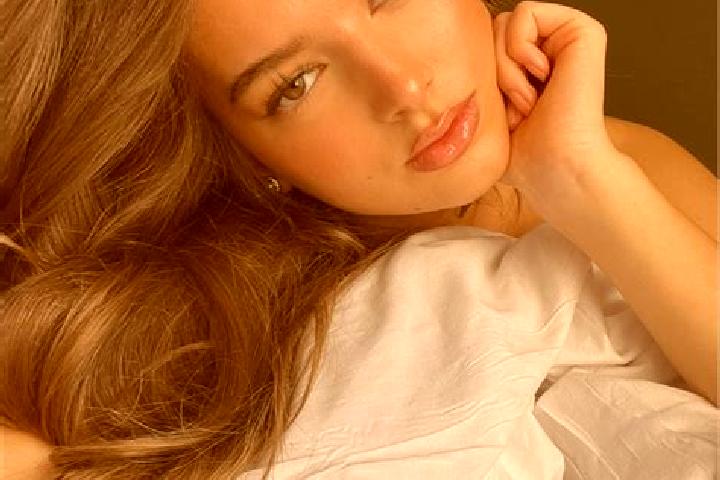 Piper, 23, a chestnut hazel-eyed european companion based in Pevek. Offering Striptease, Duos, Prostate Massage, Party Girl, OWO. Available for incall and ou...