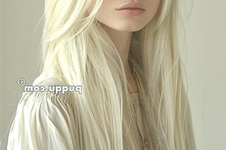 Piper, 23, a platinum blonde blue-eyed latina companion based in San Silvestre. Offering BDSM, Prostate Massage, Roleplay. Available for incall and outcall, ...
