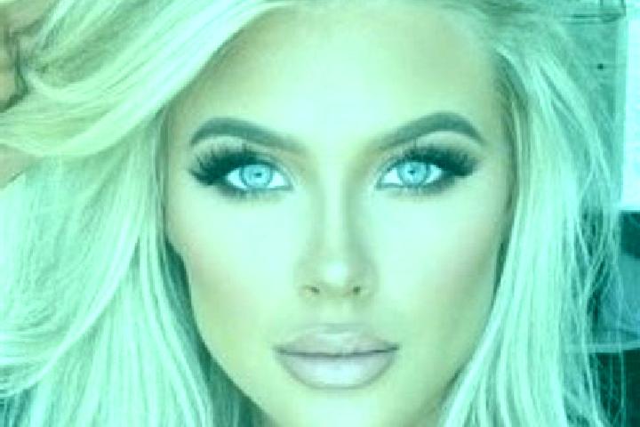 Piper, 23, a platinum blonde hazel-eyed slavic companion based in Moult. Offering Domination, CIM, Dinner Date, Girlfriend Experience, Travel Companion. Avai...
