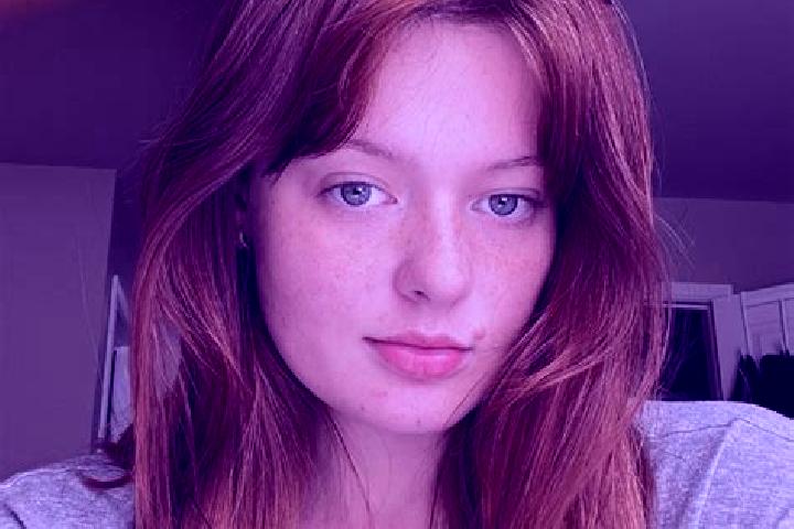 Piper, 23, a red grey-eyed mixed companion based in Great Barrington. Offering Travel Companion, Deep French Kissing, Fetish, Domination. Available for incal...