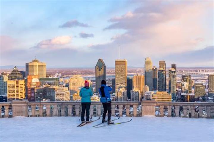 Piper, 23 — Escort in Belvedere, Canada